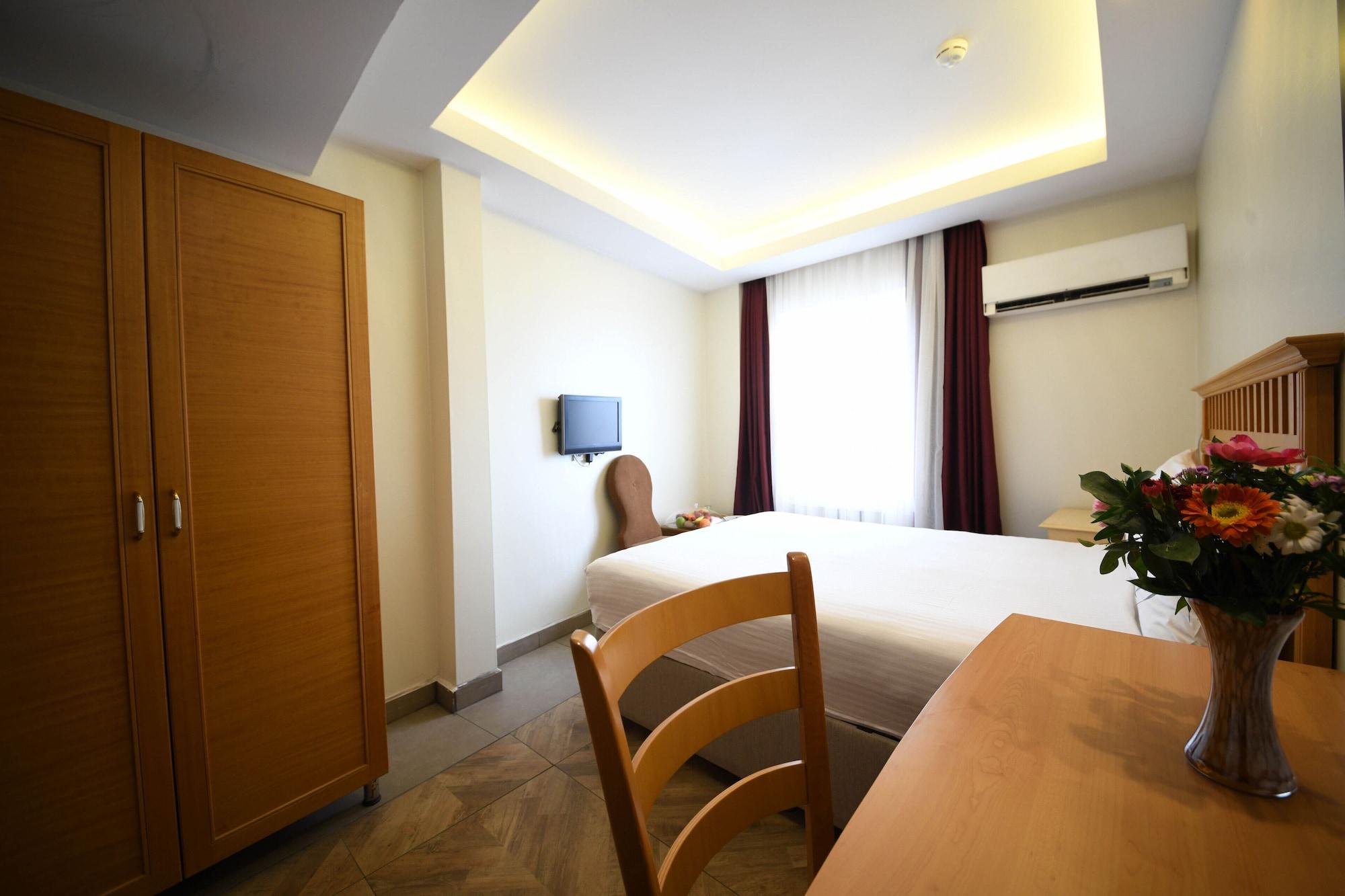 Park Star Hotel Taksim Istanbul Exterior foto