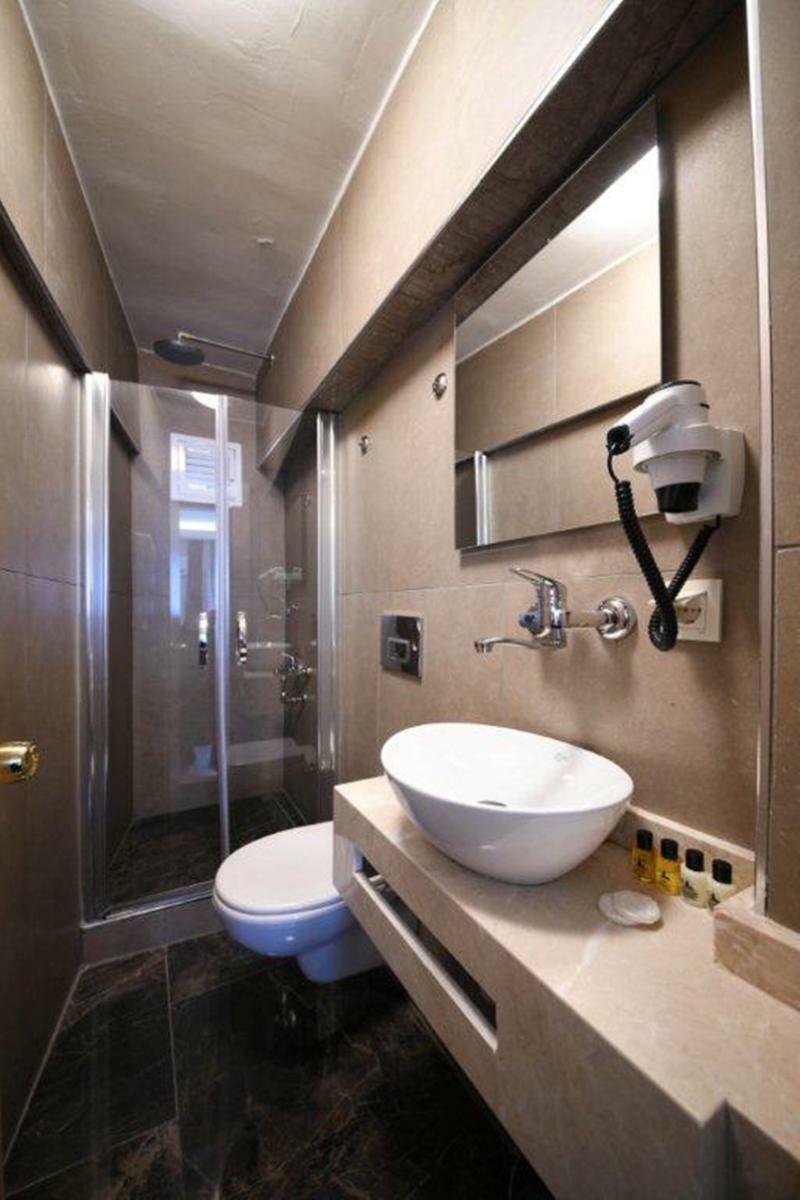 Park Star Hotel Taksim Istanbul Exterior foto